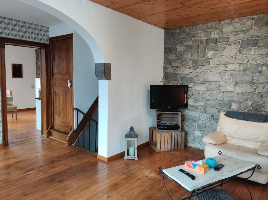 Appartement Cosy A Chimay Bagian luar foto