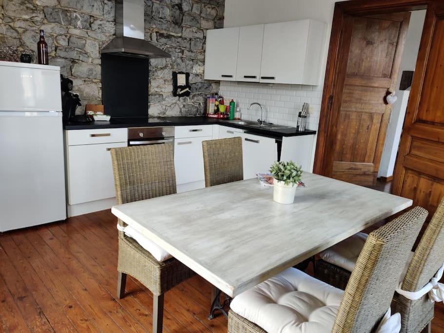 Appartement Cosy A Chimay Bagian luar foto