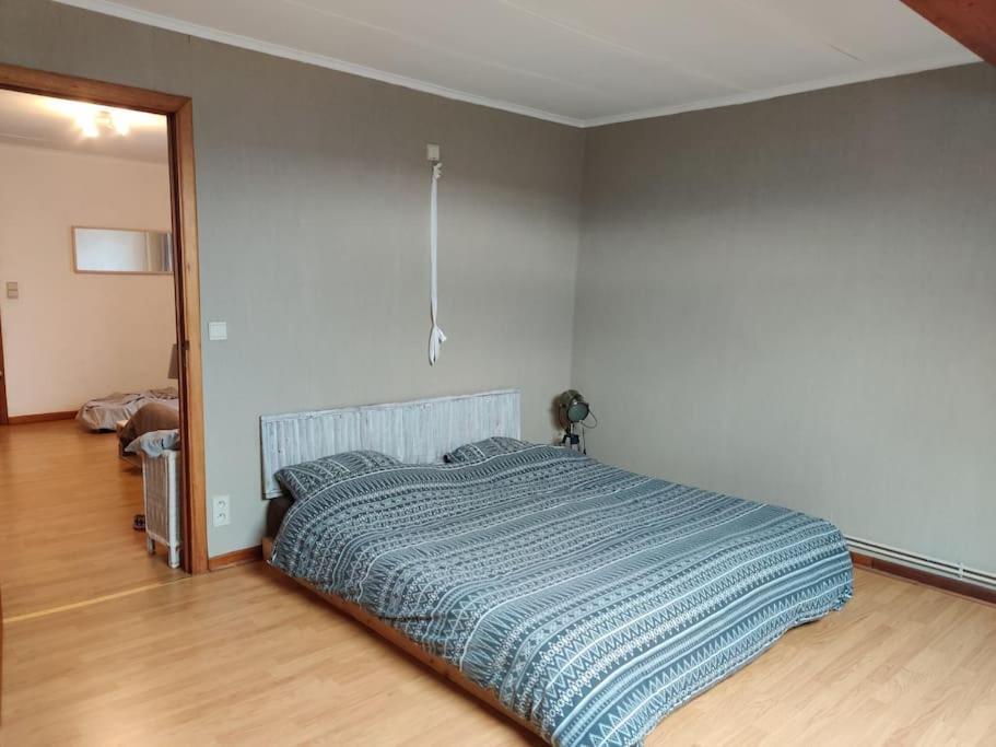 Appartement Cosy A Chimay Bagian luar foto